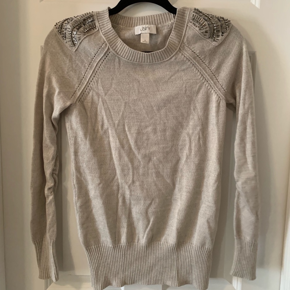 Gray sweater